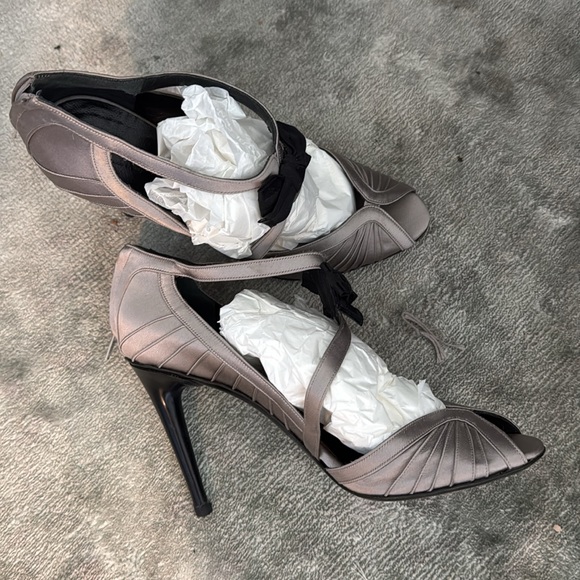 Gucci SATC SJP heels size 9 - Picture 2 of 5